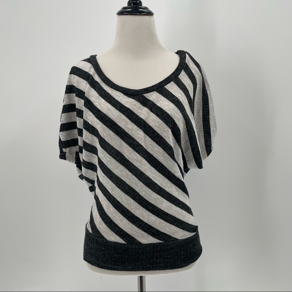 Timing Woman’s Stripped Top